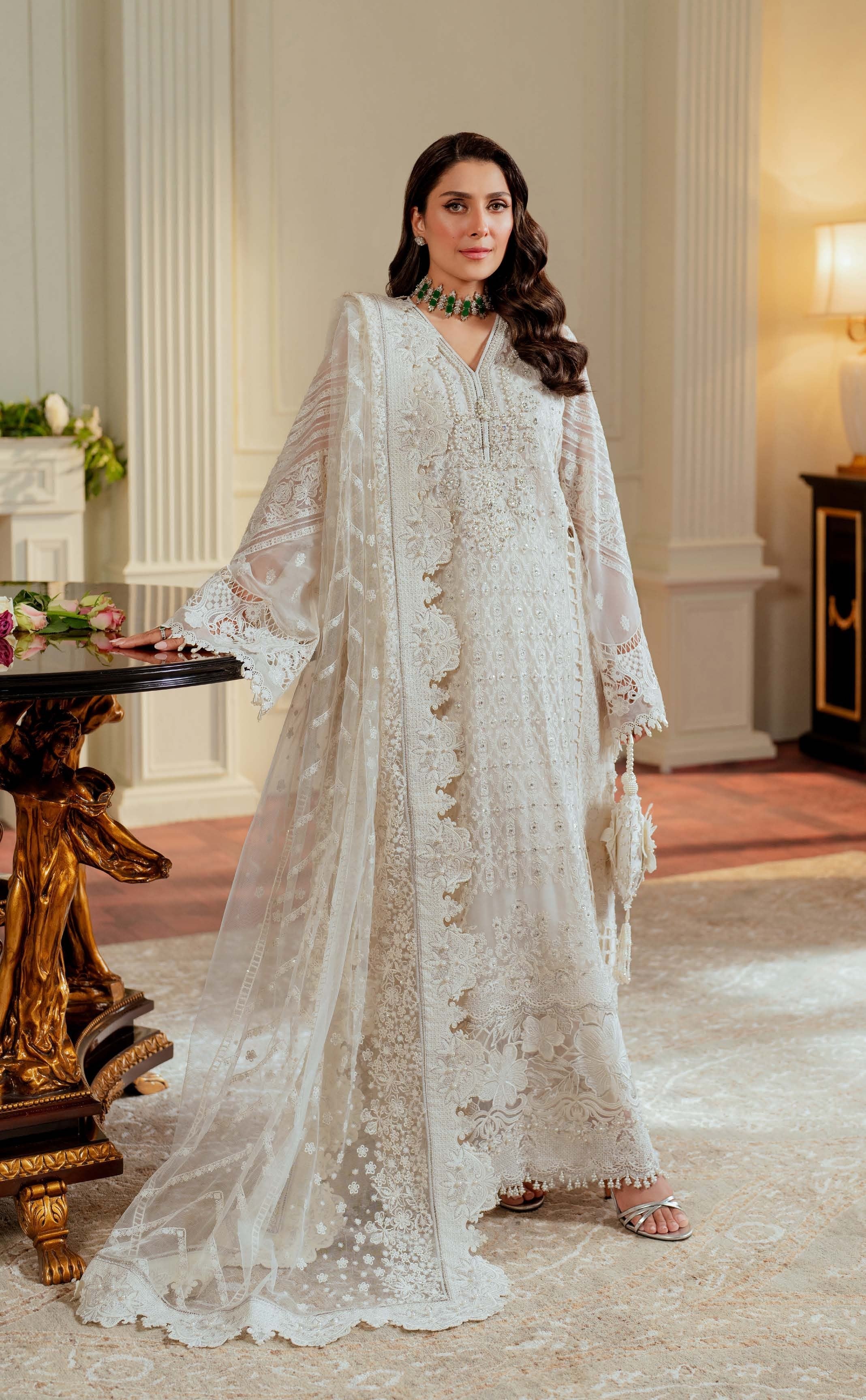 HAND MADE ZARI EXCLUSIVE DESIGN - V 13 - D02
